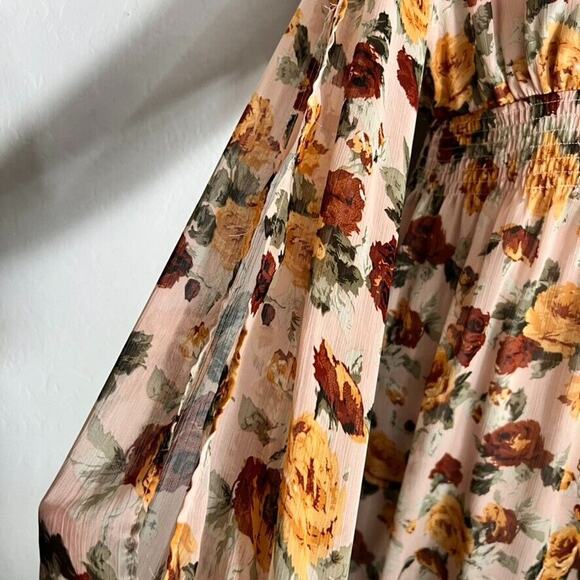 Rue21 Dress Womens Medium Yellow Cream Floral Long Sleeve Split Smock Waist - Picture 6 of 11